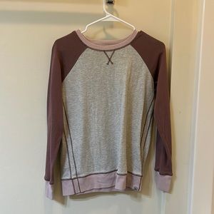 Eddie Bauer womens long sleeve tee